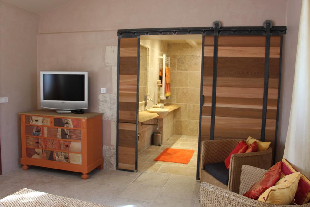 Sous Les Platanes B&B Chateaurenard Phòng bức ảnh